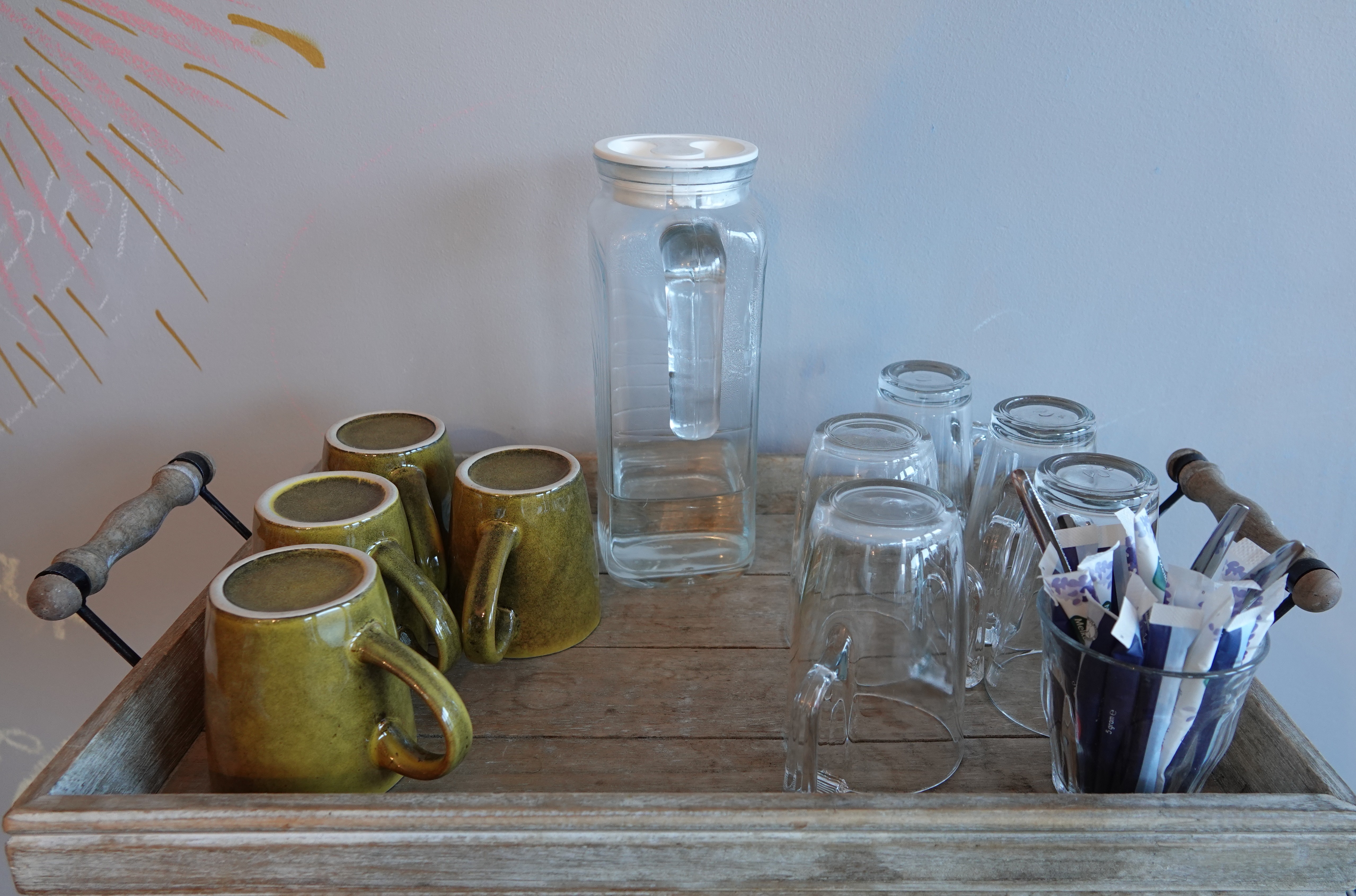 Ruime en lichte groepsruimte te huur voor groepsactiviteiten en workshops.